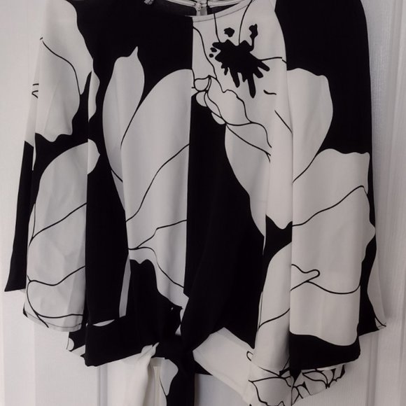 Liz Claiborne Top - Picture 2 of 8